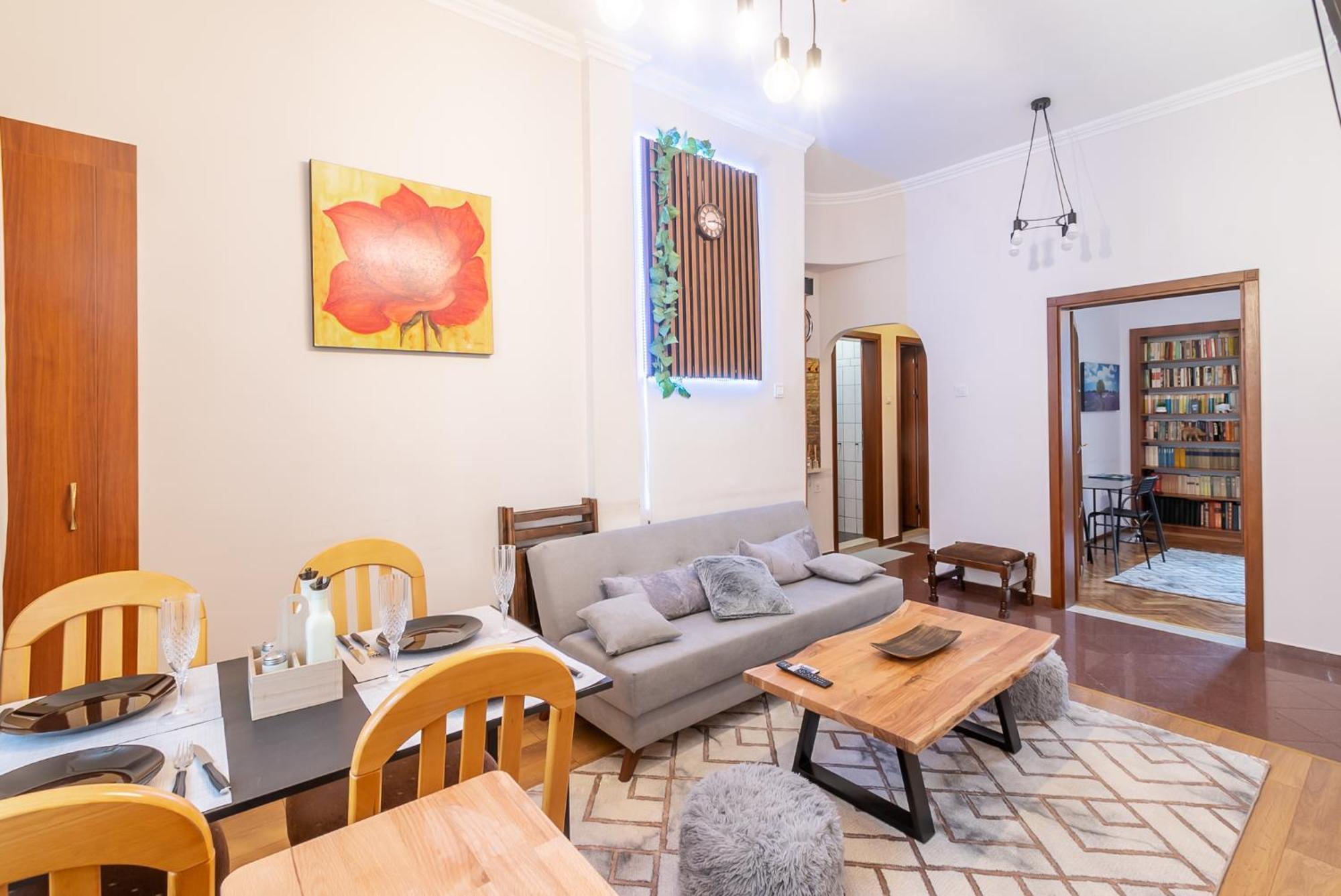 Vintage Home By Ndk And Vitosha Blvd With Free Secured Parking Sofia Bagian luar foto