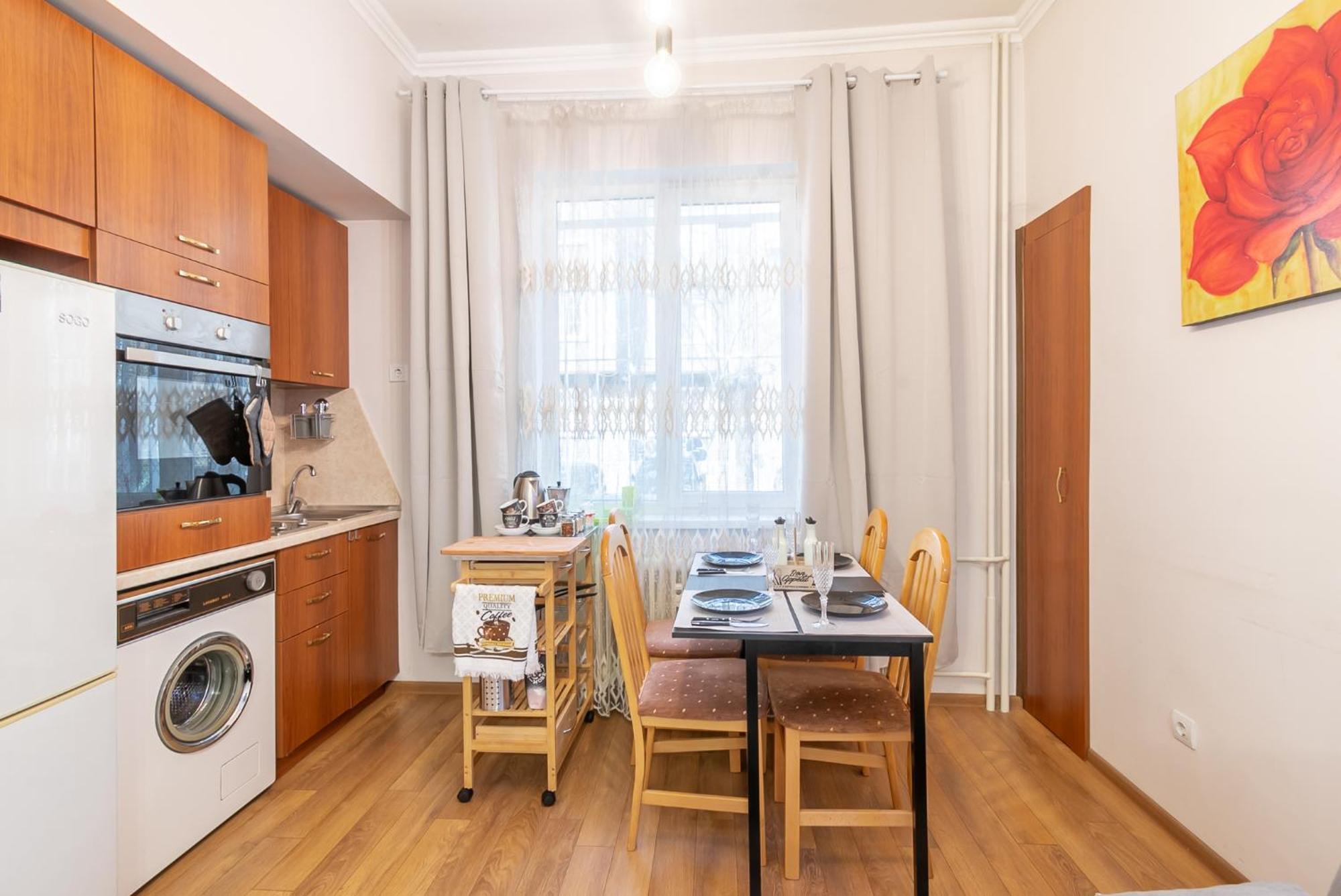 Vintage Home By Ndk And Vitosha Blvd With Free Secured Parking Sofia Bagian luar foto