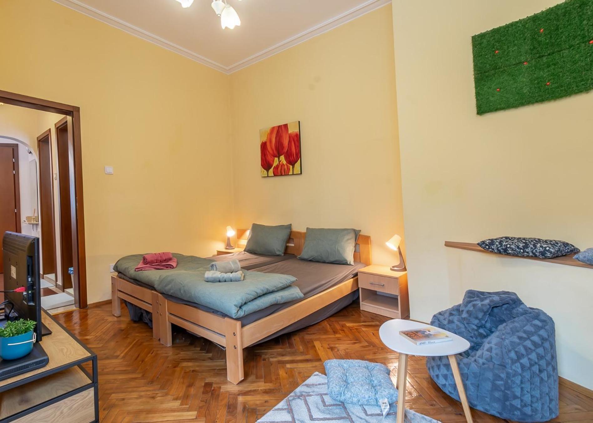 Vintage Home By Ndk And Vitosha Blvd With Free Secured Parking Sofia Bagian luar foto
